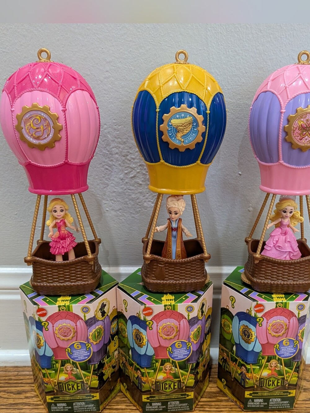New Set Of 3 Wicked Ozian Balloons Glinda